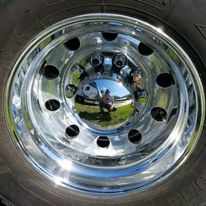 Meet your Posher, Daniel